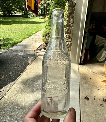 Art Deco Soda Bottle Berkeley Club Beverages Berkeley Club WV 7 Oz Ca 1940s Nice