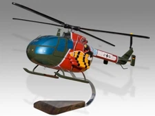 Airbus Eurocopter Bo 105 Desk Wood Helicopter New Model Small Scale 1/48