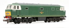 HORNBY R074 'OO GAUGE' BR GREEN CLASS 35 D7065 DIESEL LOCOMOTIVE