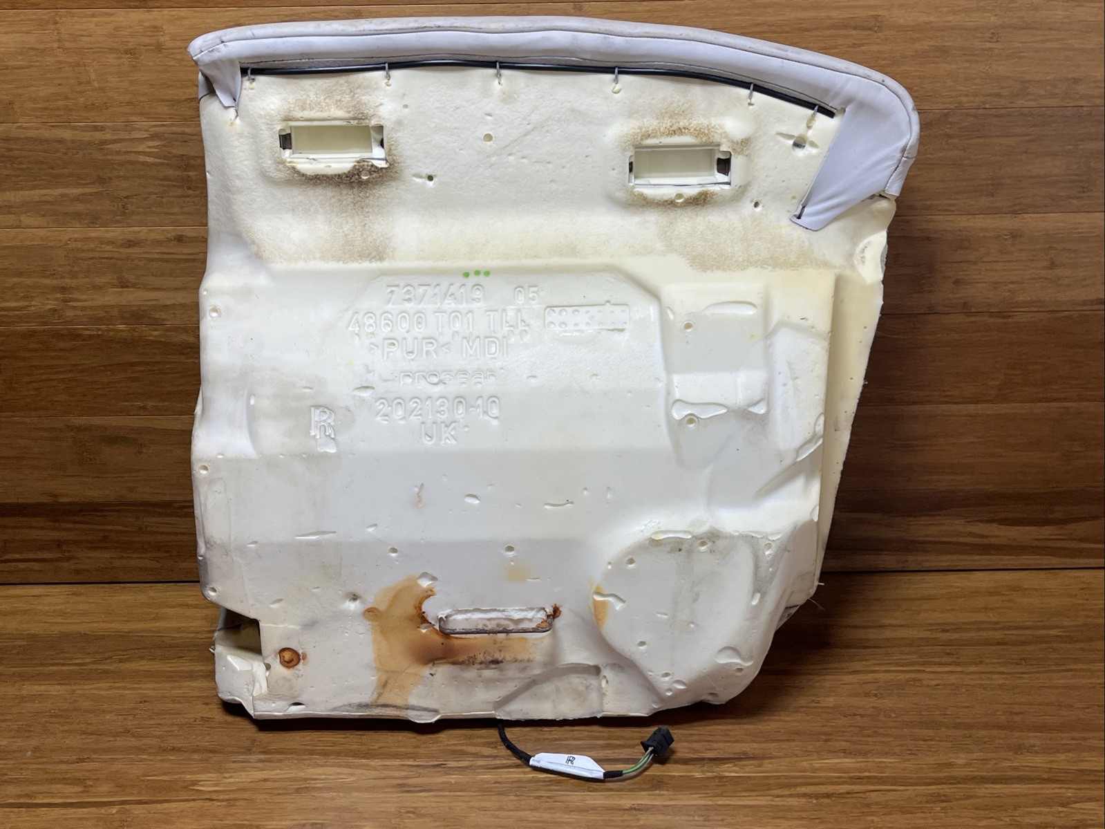 2017-2023 Rolls Royce Dawn RR6 Rear Left Side Lower Seat Leather OEM NOTE