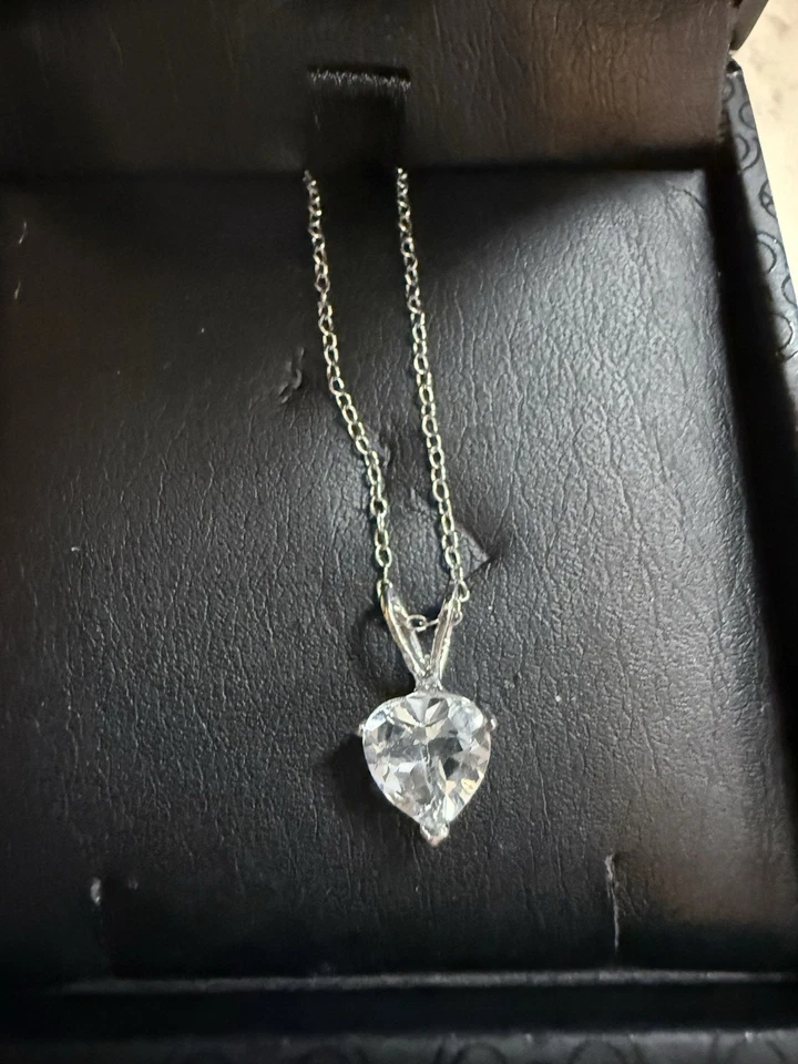 Collar solitario corazón Lafonn Foto 2 de 4