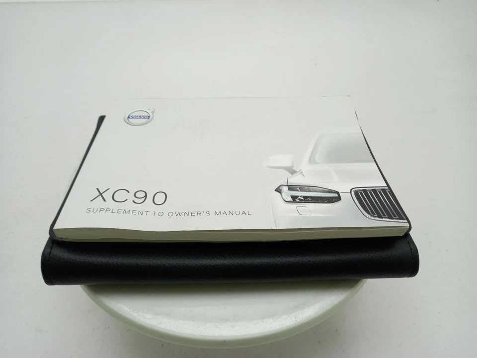 VOLVO XC90 Owners Manual Pack Handbook 2015-2024 - Image 2 of 3