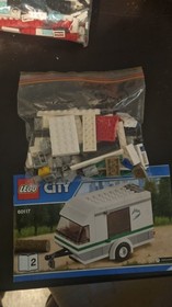 LEGO CITY - 60117 - Van & Caravan also (60057) Caravan