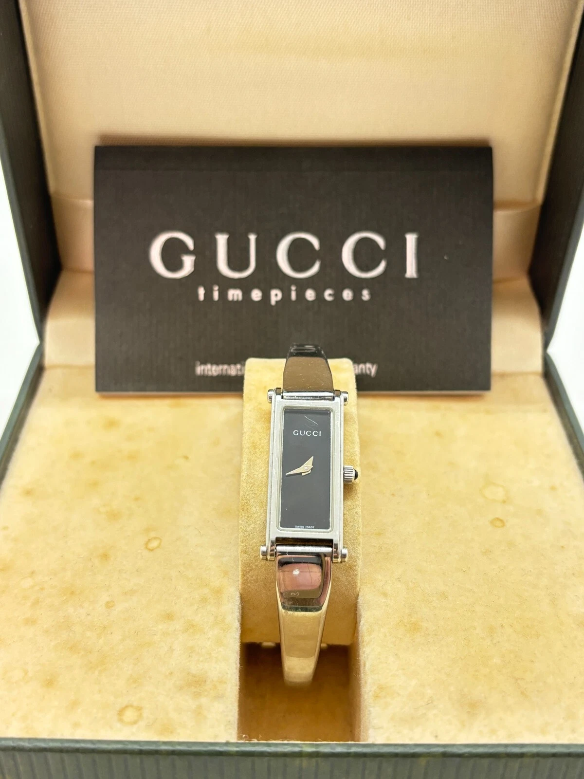 [Exc+5 avec boite] Montre Vintage GUCCI 1500L Cadran Argent Noir QZ Femme Occasion F/S