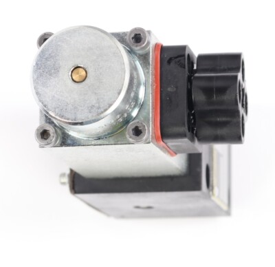 New D1SE83BNGW Parker 2 Way Seated Type Directional Control Valve