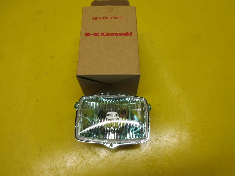 NEW OEM KAWASAKI KDX 200/220/250 KLX 250/300/650 R HEADLIGHT LENS HOUSING  - Image 2 of 4