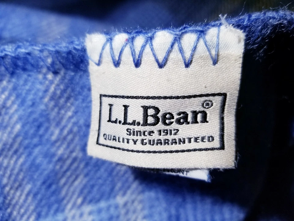 LL Bean Virgin Wool Blanket White Blue Plaid Tartan 100" / 86" King Excellent - Image 2 of 4