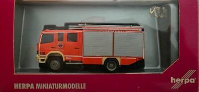 herpa 046671 Mercedes-Benz Atego LF 20/16 ''Feuerwehr Essen''