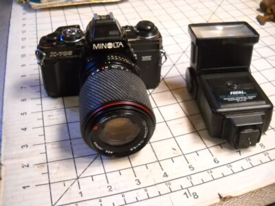 Minolta X-700 w/Tokina 70-210mm F1:4 - 5.6 Lenses - Focal DT 500S-M Zoom Flash