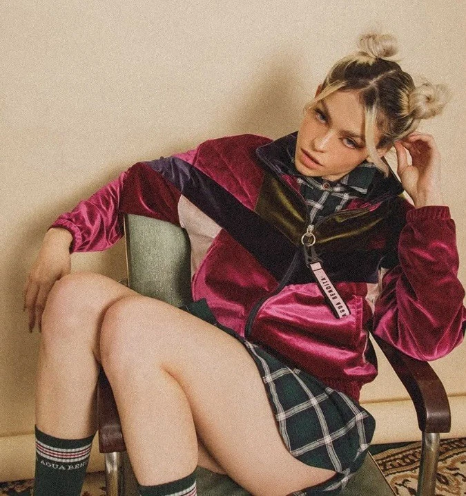 Agua Bendita Keri Velvet Streetwear Zip Jacket Love Affair Collection Medium - Image 3 of 4