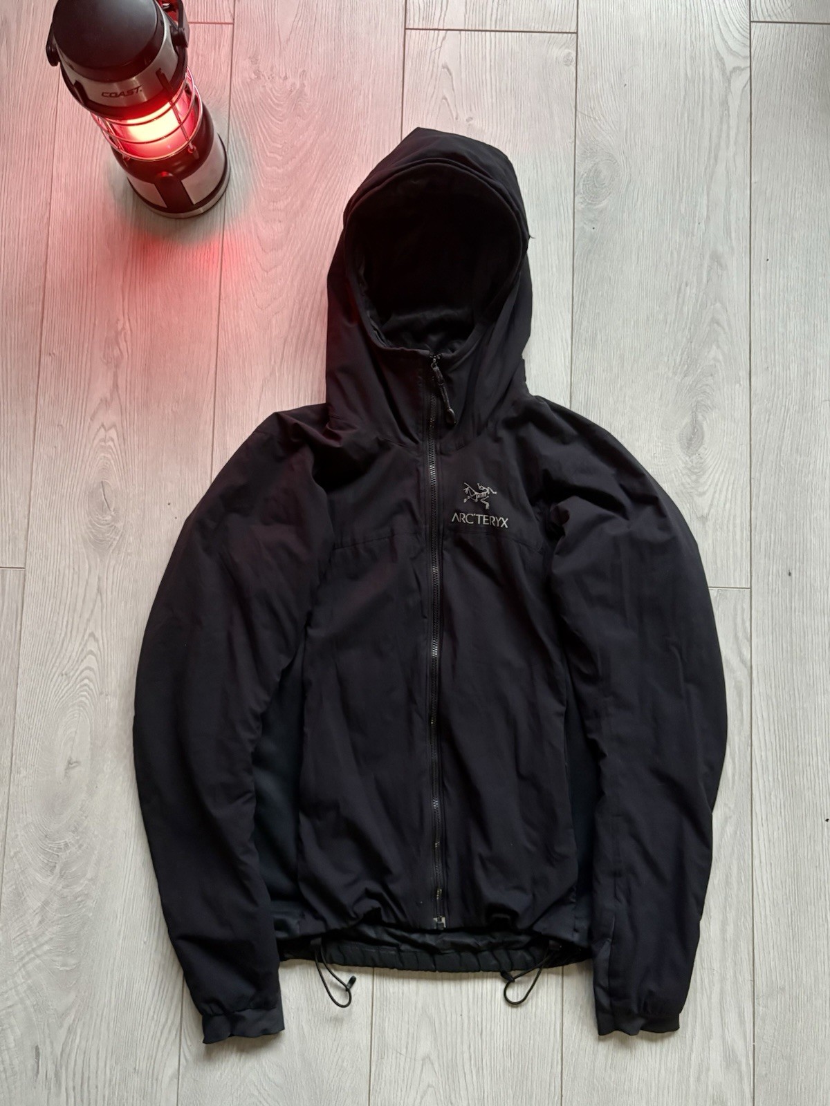 Women’s Size S Arctery’x Atom Hoody LT Black