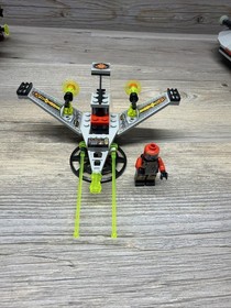 Vintage Lego UFO Sets 6915, 6900, 6975, 6836, 6915 INCOMPLETE SETS READ !!!