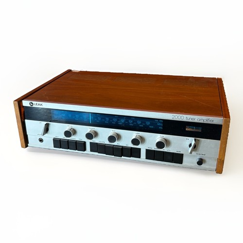 Leak 2000 Tuner Amplifier Vintage 1970s British Hi-Fi Walnut Case 