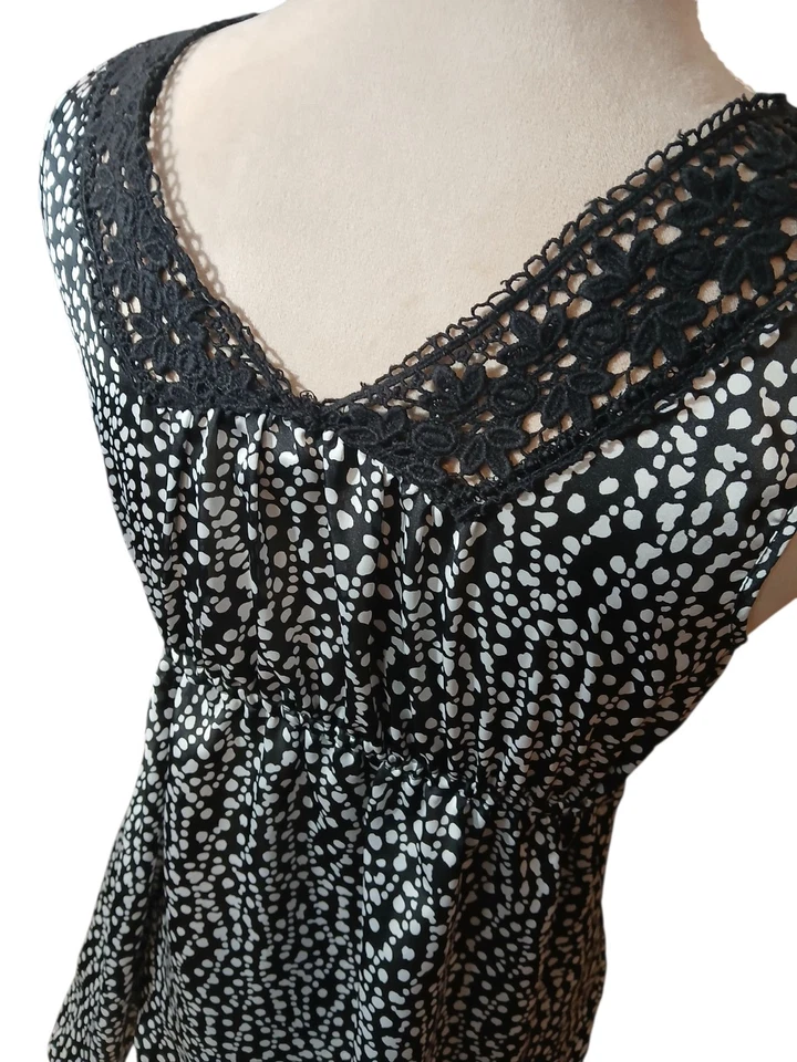 Tanque vintage Y2K Willi Smith negro blanco satinado ganchillo cintura alta mujer pequeño Foto 3 de 4