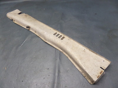 Piper PA-28-140 Cherokee Frische Luft Hitze Kanal Ventil Rand Panel Abdeckung