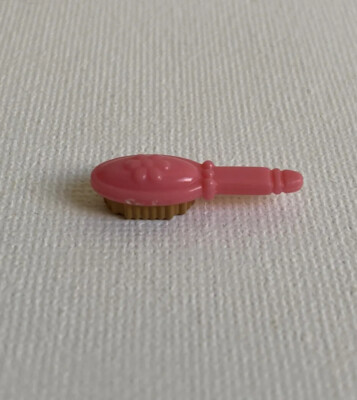 Sylvanian Families SPARES Pink Brush From Evie s Sleepover Set Calico Critters