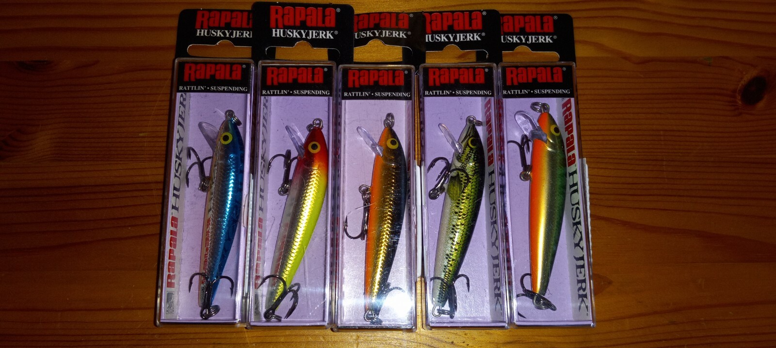 5 Набор разноцветных наживок для джерка Rapala Husky Jerks Model HJ-8 НОВИНКА 5990₽