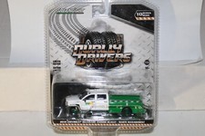 GREENLIGHT Green Machine Dually Drivers 2018 Chevrolet 3500HD Waste Management
