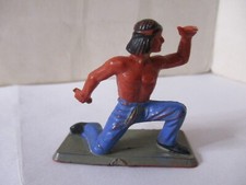 1/32 INDIAN STARLUX  PROMOTIONNEL NESTLE  REF I 40 GUETTEUR A GENOUX