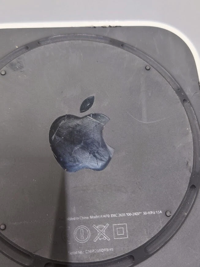 Apple AirPort Extreme A1470 - Not Working, For Parts - Image 2 of 4