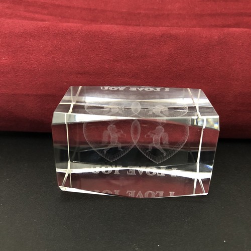 Paperweight Crystal Glass 3D Laser Etched Cupids I Love You Cube Valentine’s - Picture 6 of 10