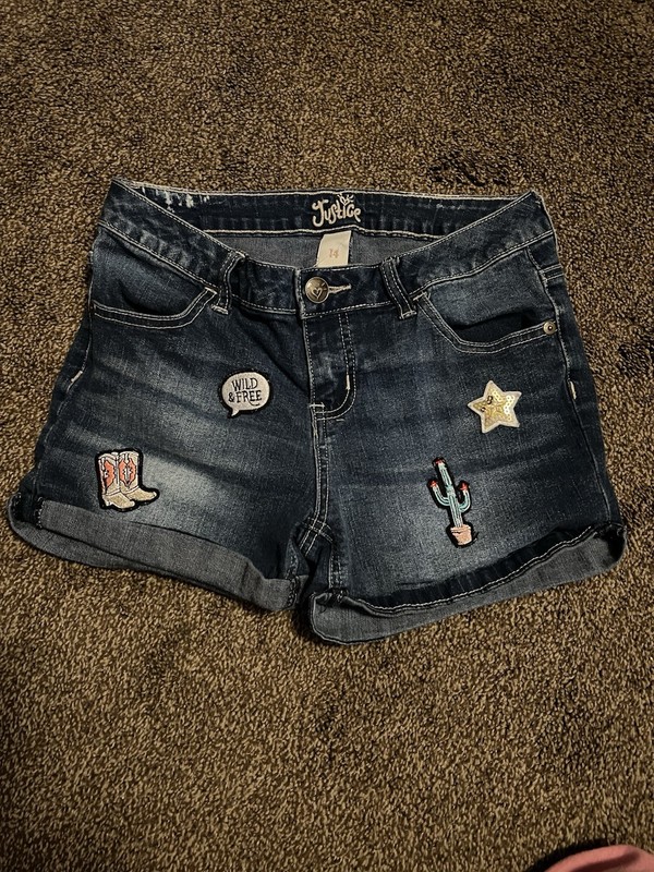 Justice Denim Shorts Girls, Size Large (14)