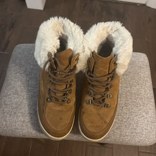 Koolaburra by UGG  Tynlee Lace-Up Waterproof Bootie in Chestnut Women's Size 9