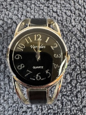 Varsales Womens Cuff Fashion Watch Silver & Black Tone New Battery