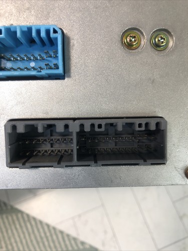 2003-2005 Honda Pilot Radio AM FM CD Cassette Player Receiver 39100 S9V A100 OEM - Picture 9 of 12