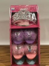Princess Dress Up Shoes Tiara Set 4 Pairs Girls Pink Purple Blue New Boxed Set