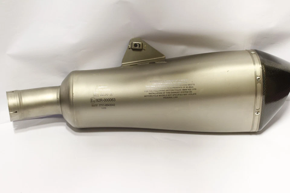 Silenciador deportivo / escape BMW AKRAPOVIC HP K52 77118392780 R1200RT-LG como nuevo Foto 3 de 4