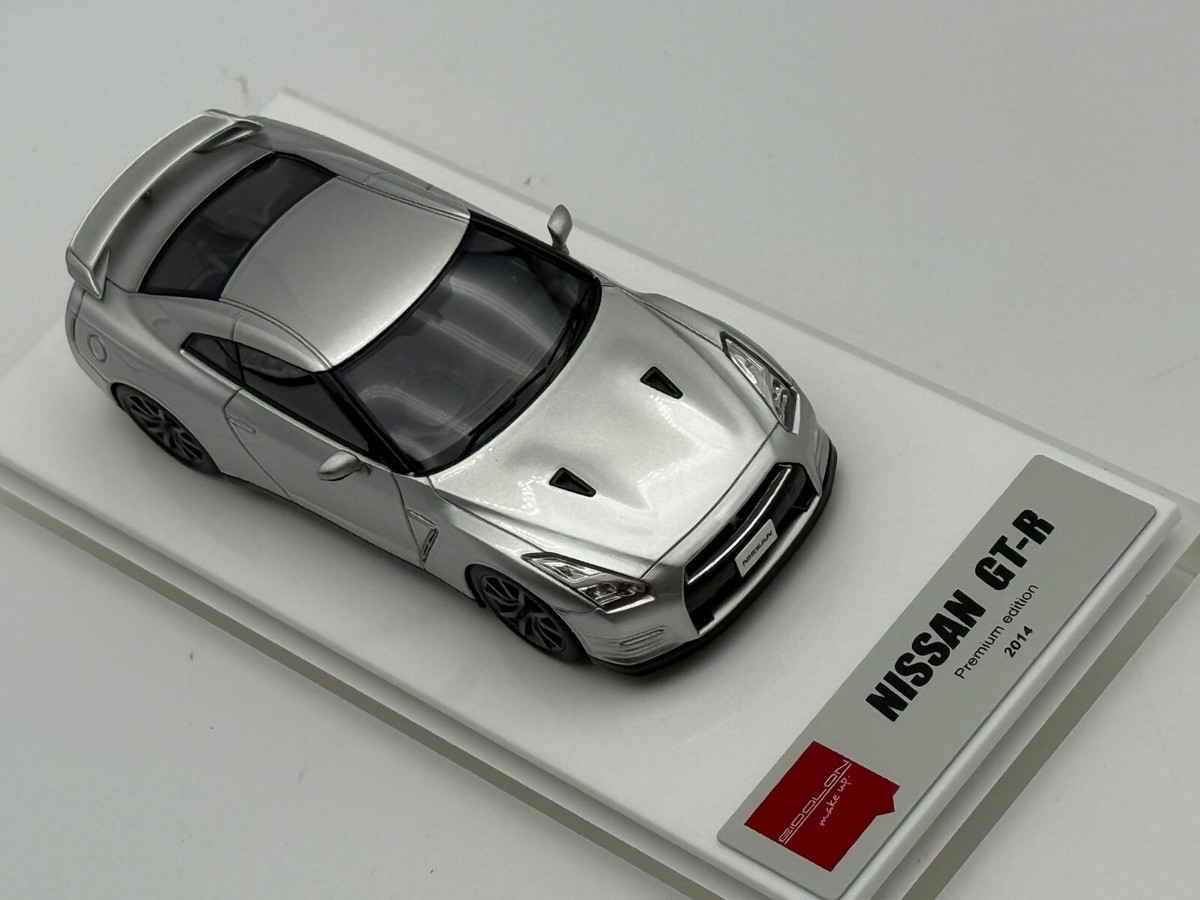 1/43 Eidolon Make up Nissan GTR R35 2014 Metal Silver EM414C BO260