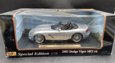 Maisto 2003 Dodge Viper SRT-10 Special Edition Silver 1:18 #31632
