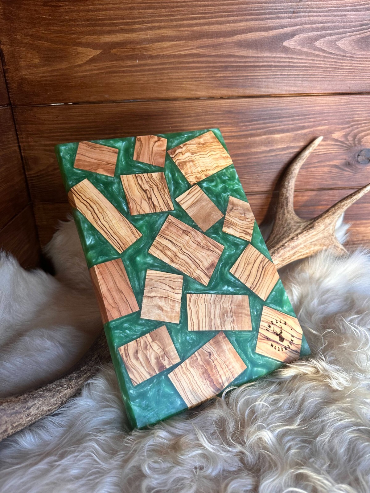 Resin Cutting Board Made of Olive Wood,Olive Wood Cutting Board,Resin Epoxy