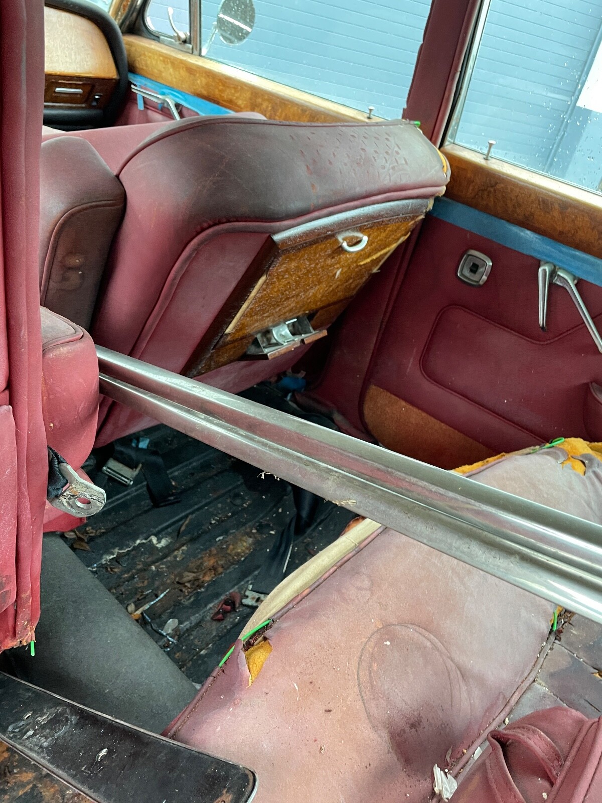 ROLLS ROYCE SILVER SHAROW 1967 RARE LEFTFRONT DOOR WOOD CAP