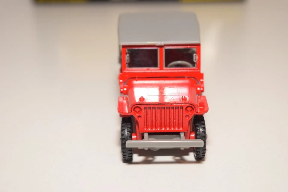 A50 1:43 SOLIDO 3304 JEEP WILLYS VIGILI DEL FUOCO RIMORCHIO FURGONE DEI POMPI... - Immagine 3 di 4