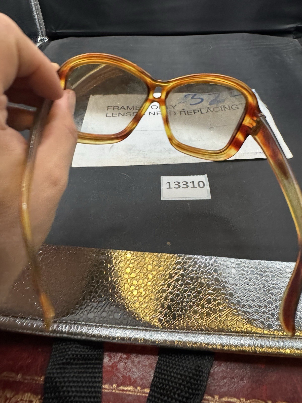 Foster Grant Amber Translucent Oversized Retro Su… - image 6