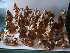Lotto di 26 statuine/figure da presepe della ditta Fontanini da 15cm/18cm circa 