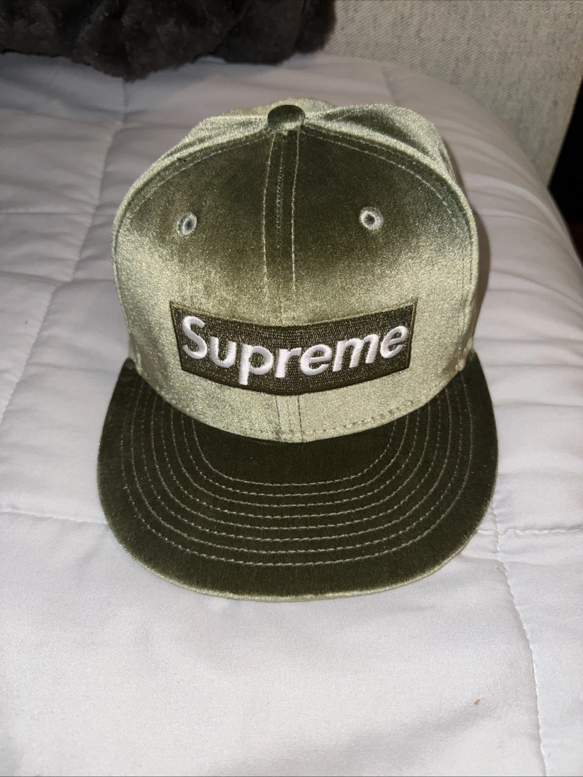 Casquette de baseball Supreme New Era 22AW logo boîte velours olive taille 7 5/8