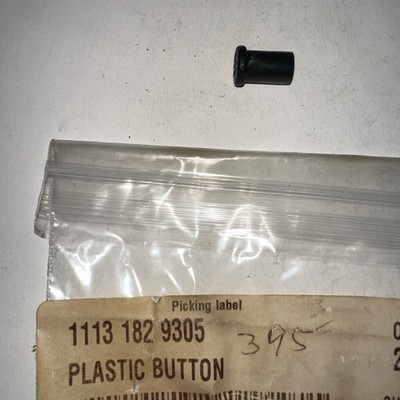 NOS OEM STIHL 031,032 Chainsaw OEM Throttle Lock Button-NOS-1113-182-9305
