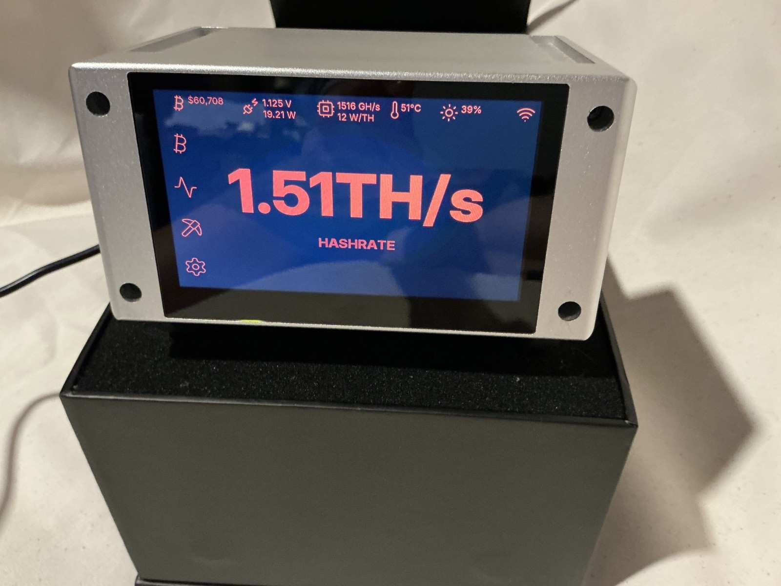 ACS Official Bitaxe Touch BM1370 1 TH/s miner