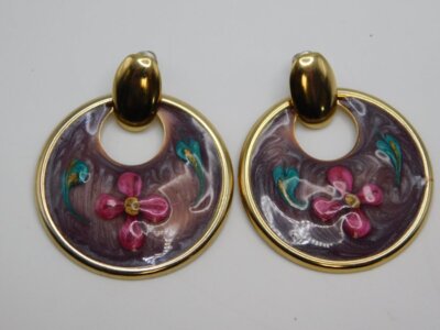 A382 VINTAGE PIERCED EARRINGS~1.5