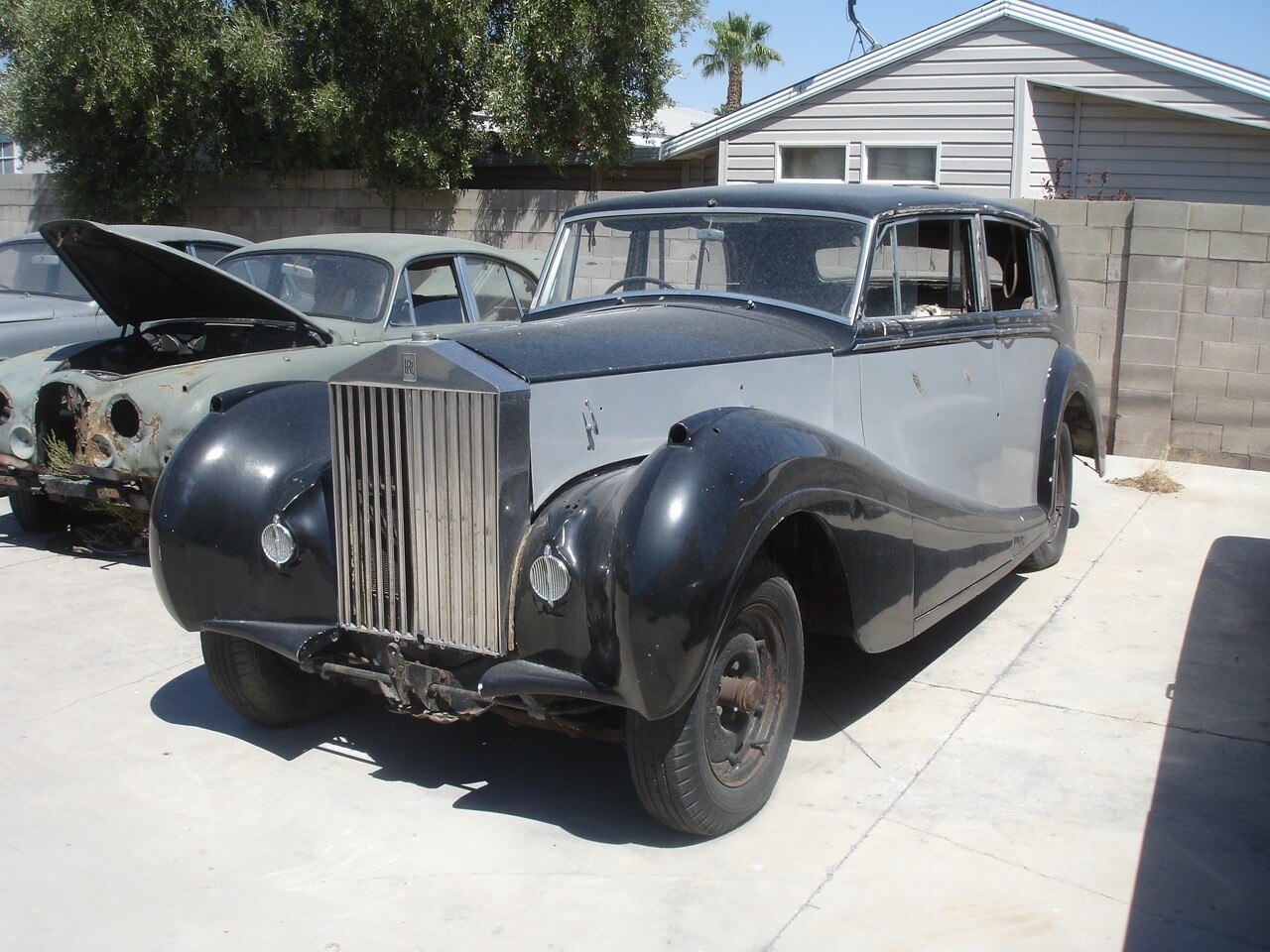 ROLLS ROYCE WRAITH PHANTOM BENTLEY DOOR CHECK. WORLDS LARGEST 1946-65 INVENTORY