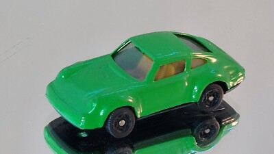 Posche 930 - New Ray - Green