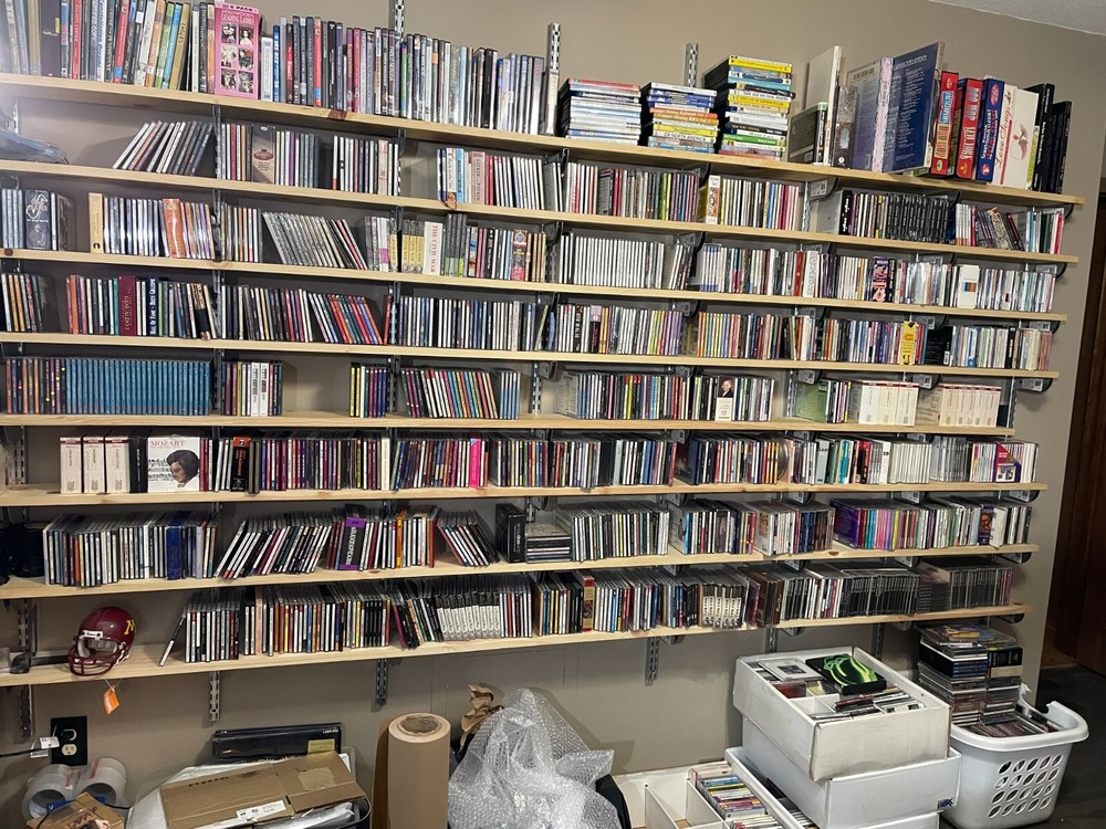 12824A Great Music Collection!  250 CDs Lots of Greatest Hits Nothing over $3.50
