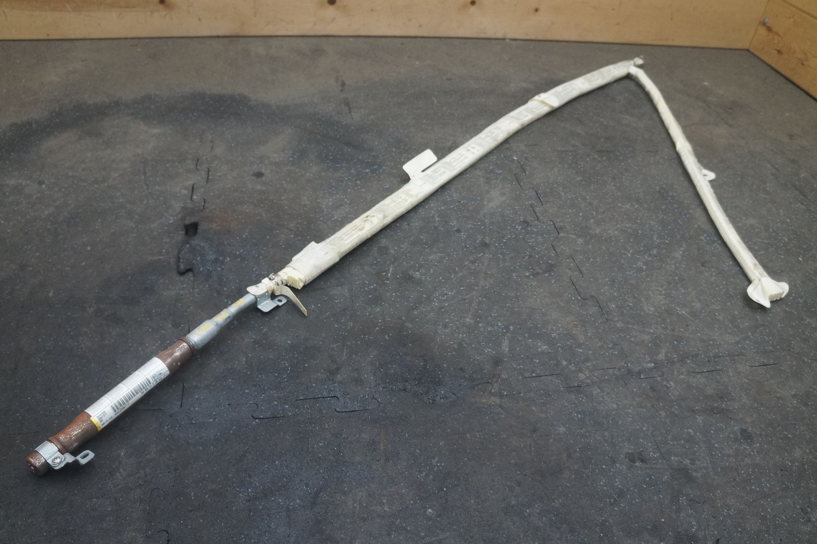 Left Driver Side Roof Head Airbag 3W0880741B OEM Bentley Continental Gt 2005