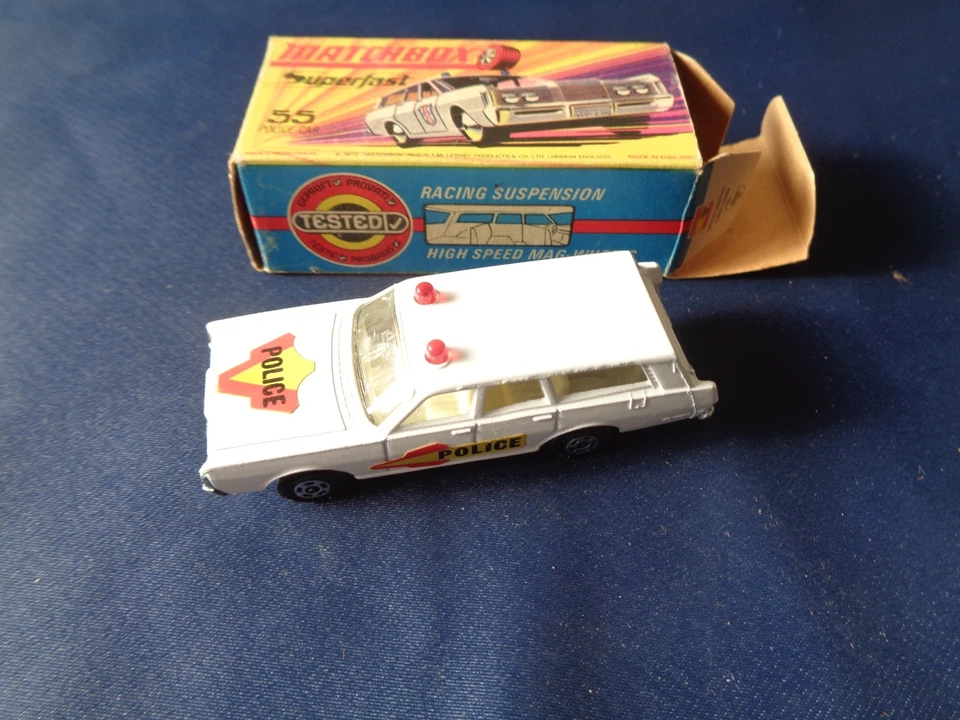 MATCHBOX COLLECT ALL 75 MODELS  SUPERFAST LESNEY POLICE CAR NUMERO 55 - Immagine 3 di 4