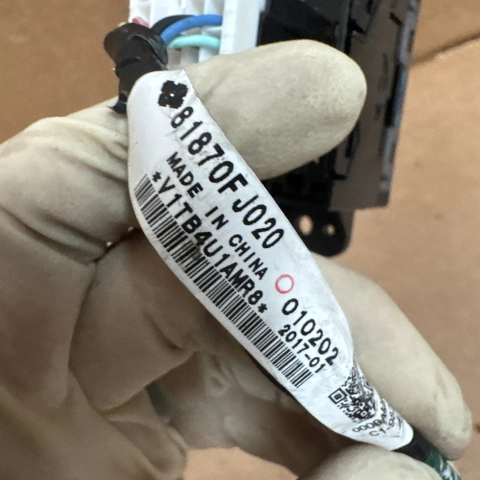 Subaru XV Crosstrek 2015 2016 2017 interruptor de asiento térmico interruptor arnés 0013 Foto 4 de 4