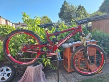 2011 Morewood Makulu Downhill Mountain Bike Lots of Parts Available