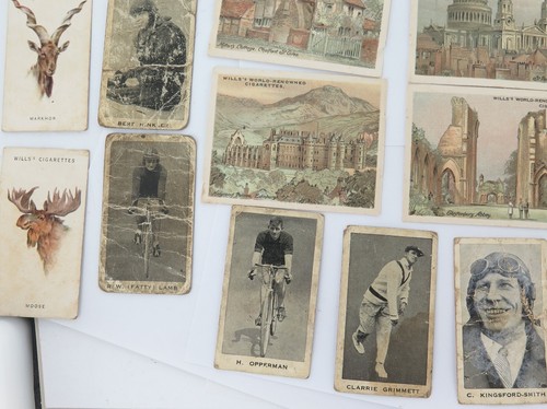 Job Lot Vintage Trading & Cigarette Cards. - Picture 2 of 17